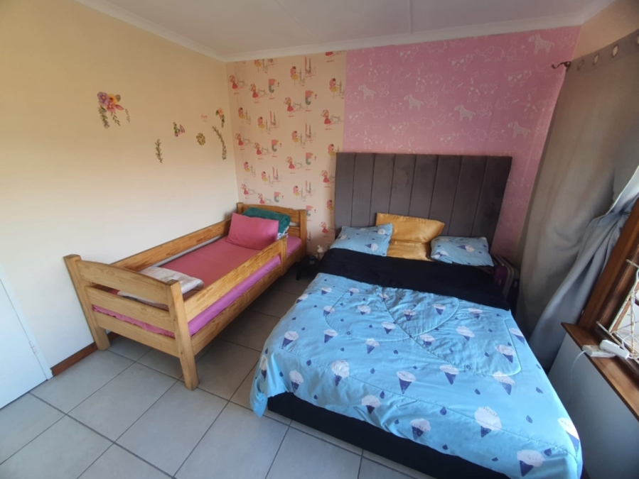 To Let 3 Bedroom Property for Rent in Blue Bend Eastern Cape